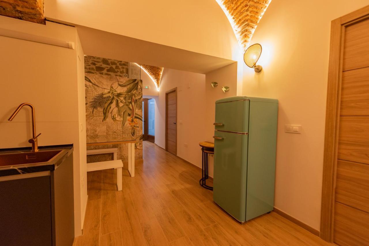 Ferienwohnung Galarza Deluxe Casa Xvi-Xvii Parking Privado Gratis Caces Exterior foto